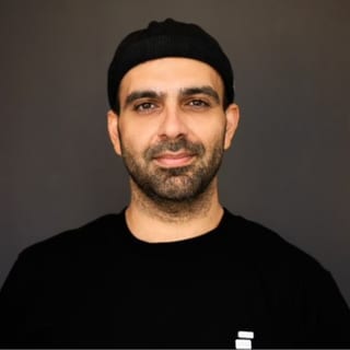 Navid Ghayazi